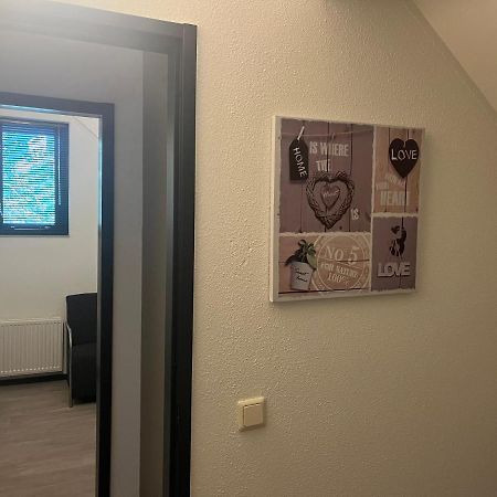 Sfeervol Vrijstaand Huisje 6 Persoons Ruime Tuin, Centraal Bij Nijmegen Ewijk 外观 照片